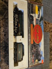 Hornby R315 B17 4-6-0 Manchester United Tender-Driven Tested Runs