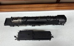 3rd Rail Sunset Cab Forward 4-8-8-2 Steam Locomotive & Tender O 3 Rail USED