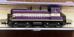 Life Like N #7852 Atlantic Coast Line SW9/1200 Diesel Switcher ACL #711 – NIB