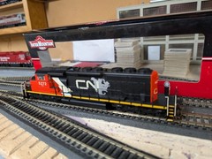 CS INTERMOUNTAIN GMD SD40-2W: CN CANADIAN NATIONAL CNNA MAP #5272 – ITEM #49304