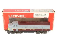 Lionel 6-8365 O Canadian Pacific F3 A Powered Diesel Locomotive/Box