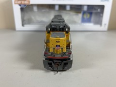 HO Athearn RTR DCC Sound Union Pacific SD40T-2 #2911