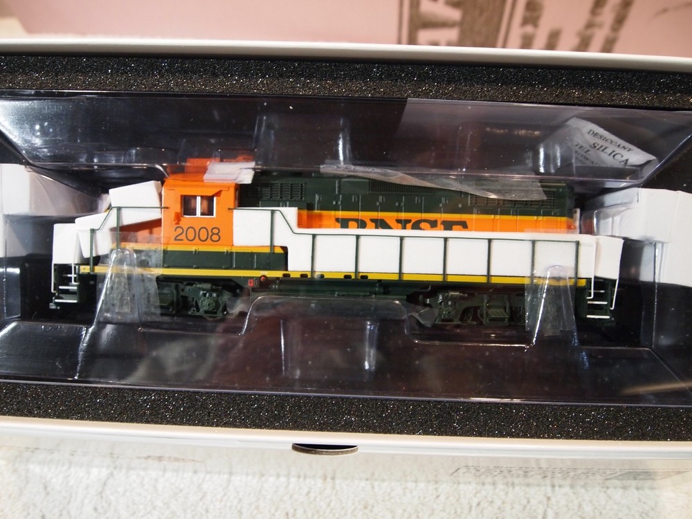 BROADWAY LIMITED 7473 BNSF “HERITAGE” GP20 ROAD No. 2008 PARAGON-4 DCC+SOUND