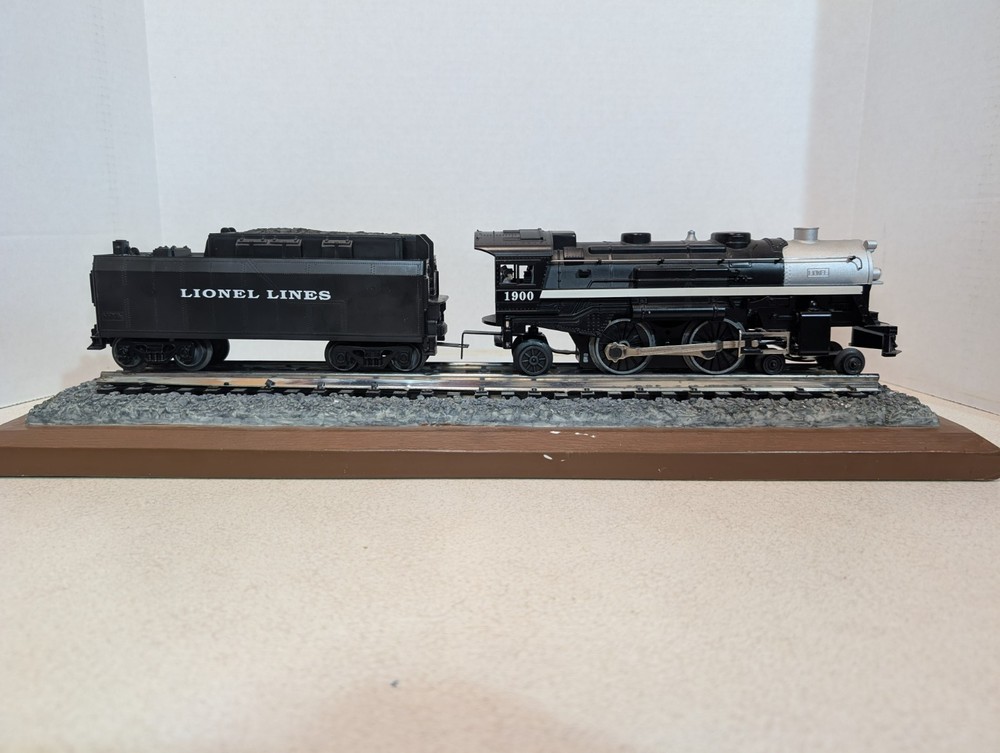 Lionel 1900 4-4-2 Steam Engine & Lionel Lines Tender ~L/N Condition~ Runs Well