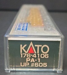 Kato 176-4106 PA-1 Union Pacific Locomotive 605 N Scale See Details! US Seller