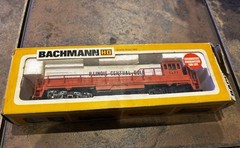 Bachman Illinois Central Gulf locomotive 1271 HO Scale Brand New In Box