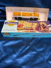 👀 Athearn HO F7A 3015 Diesel, Rio Grande Dummy RTR w/ Original Box 👀