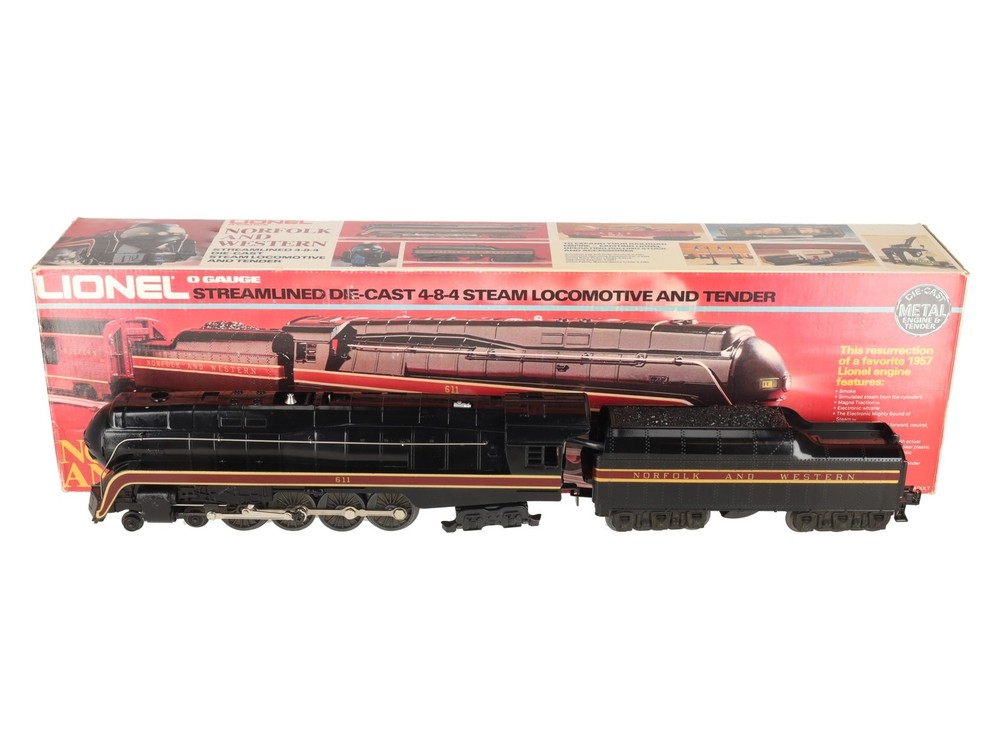 Lionel 6-8100 O Diecast Norfolk & Western 4-8-4 Steam Locomotive & Tender #611