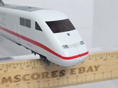 Roco HO Scale Powered 401012-0 DB ICE High Speed Bullet Train Runs Well