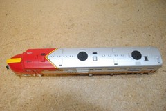 Walthers MainLine Santa Fe #50L ALCO DL-109 Diesel Locomotive HO