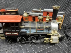 Vintage 1986 New Bright Denver Express G-Scale Black Red Locomotive 13” in