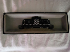 Spectrum HO Santa Fe GE 44 Ton Switcher road #463