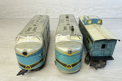 Marx Train Lot of 3 Baltimore & Ohio O Gauge #62 Locomotive, Caboose & Dummy