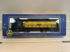 AHM CHICAGO – NORTHWESTERN ALCO CENTURY DIESEL LOCOMOTIVE 424 – 5015C