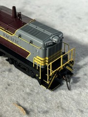 Nice Rapido Canadian Pacific RR SW-9 Switcher Engine #7402 DCC/Sound HO