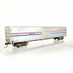 Walthers HO Amtrak AMTK #1522 Mail Boxcar Weathered
