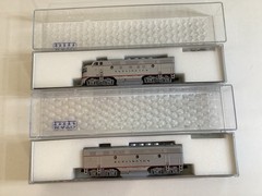 F3 A/B KATO N Scale 176-1302 176-1307 CB&Q F3A F3B Diesel Locomotive Burlington