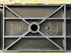 AHM TEMPO CHESAPEAKE AND OHIO HO DIESEL LOCOMOTIVE 1845