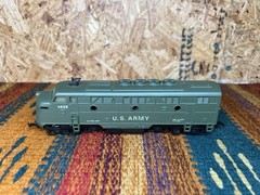 Cox US Army EMD F3A Diesel Locomotive HO scale Model Train #4825