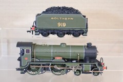 HORNBY KIT BUILT RE PAINTED SOUTHERN SR 4-4-0 SCHOOLS LOCOMOTIVE 919 HARROW om