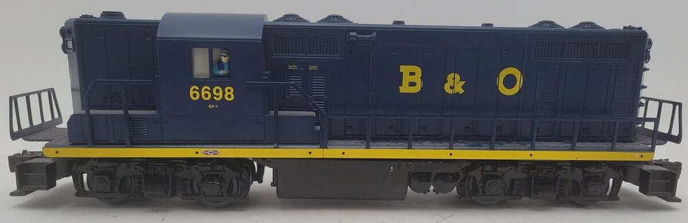 Lionel 2134030 O Gauge B&O LionChief Plus 2.0 GP7 Diesel Locomotive #6698 EX