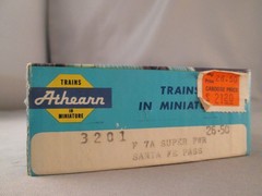 HO Athearn DC Super Powered SANTA FE F7A Red-Silver Passenger Diesel Locomotive