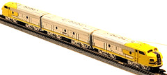 Marklin Z scale Mini Club 88190 EMD F7 A-B-A ATSF Loco +CC (Tested)
