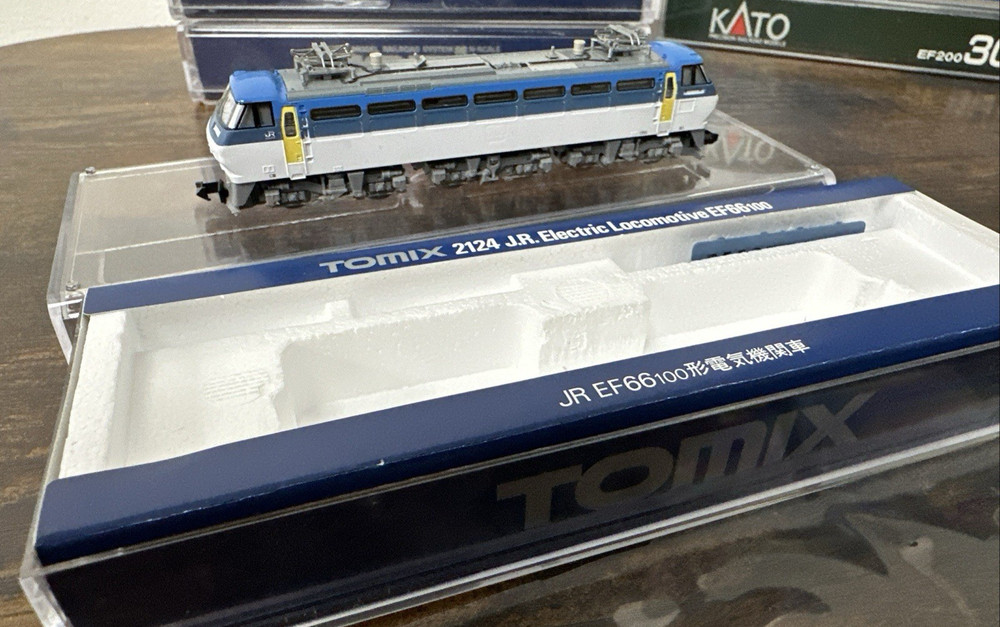 TOMIX N Scale #2124 EF66 100 Japan Railways Locomotive 1:160 NIB!