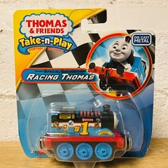 Racing Thomas – Thomas & Friends Take n Play Along Push Metal Diecast Trains