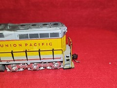 Athearn HO Union Pacific SD-9 Diesel Locomotive #457