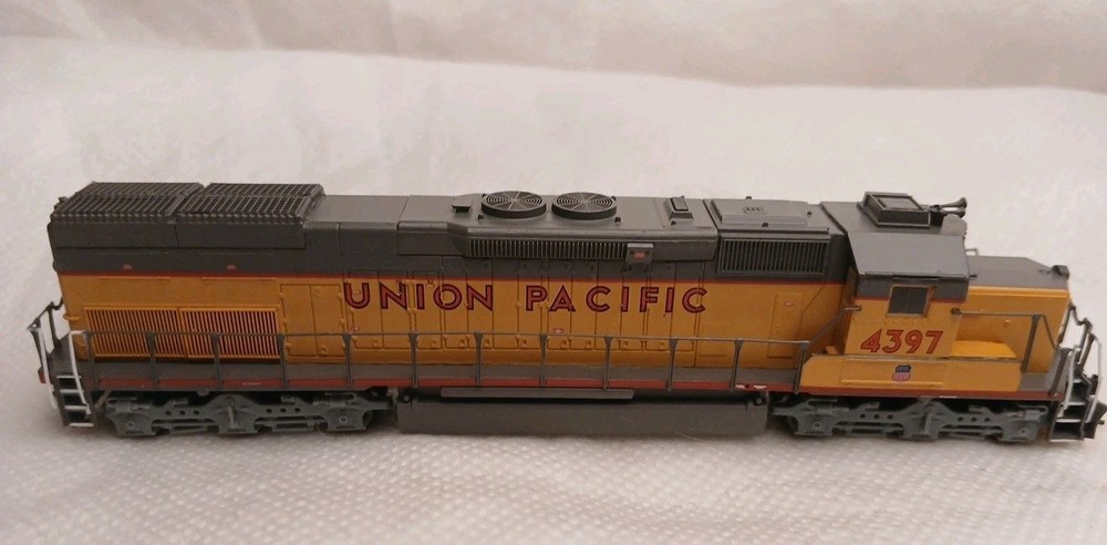 #369406-02 SD-40T-2 UNION PACIFIC 4397 N-SCALE ENGINE INTERMOUNTAIN RAILWAY