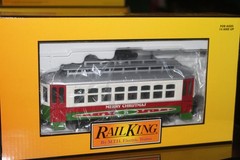 Railking by MTH 30-5146 Lighted Christmas Bump-n-Go Trolley O Gauge Road #25 New