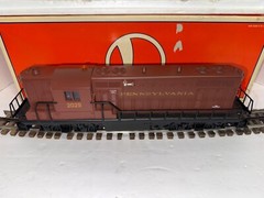 Lionel 18870 Pennsylvania 2029 O Gauge GP-9 Diesel Train Engine