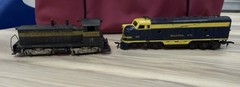 Two Vintage Ho Scale Train Locomotives Howard Lines And Santa Fe