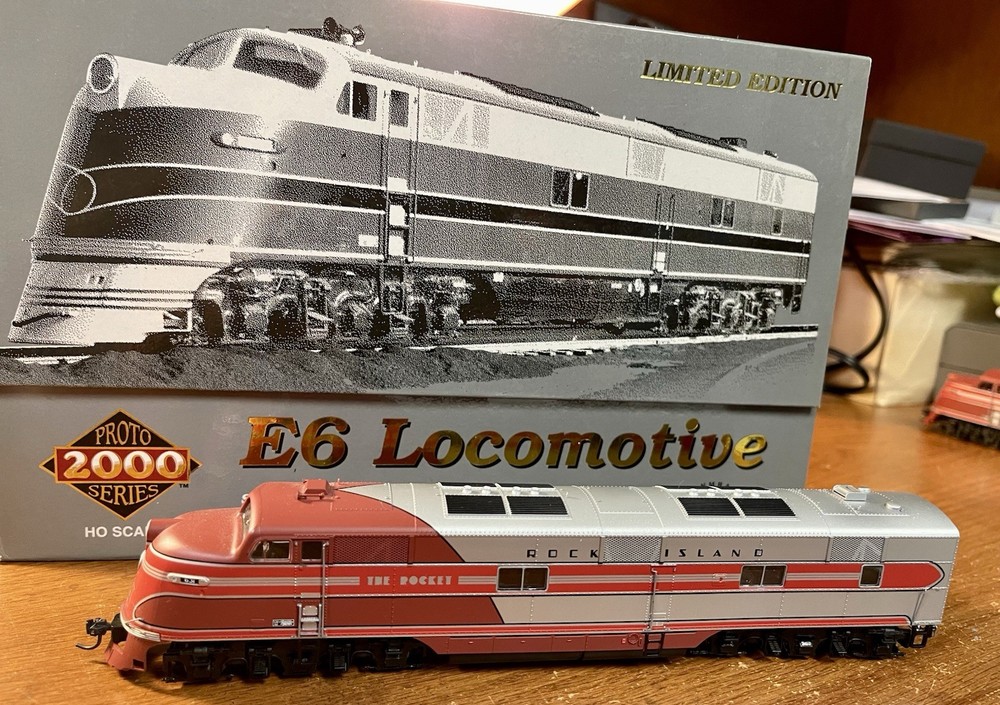 Rock Island- E6 #631 Locomotive with Mars Light – Proto 2000 Limited Edition