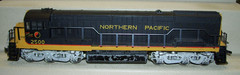 AHM/Rivarossi HO Northern Pacific GE U25C Dummy Locomotive #2500, V.G. Condition