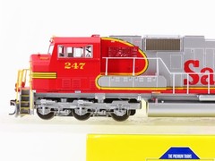 HO Scale Athearn Genesis G6200 ATSF Santa Fe SD70M Diesel Locomotive #247