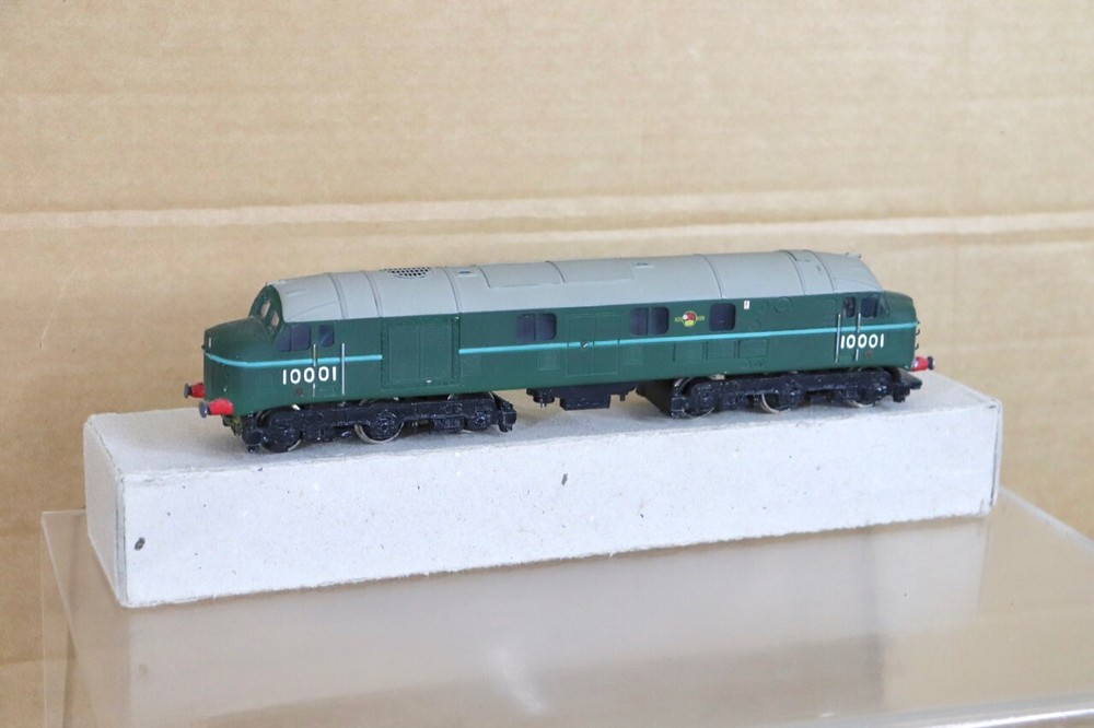 SILVER FOX MODELS MAINLINE REPAIR RE PAINTED BR CLASS 16 DIESEL LOCO 10001 nt