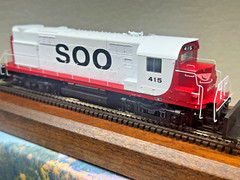 SOO LINE RS27 LOW HOOD ROAD SWITCHER LOCO DCC / “QUANTUM SOUND” HO Scale NEW OOP