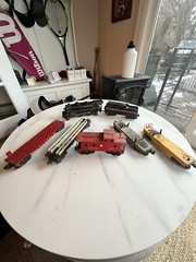 Lionel # 250 Scout Steam Locomotive w/250T Tender Flat Bed Cars And Caboose