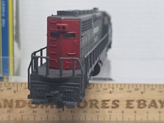 AHM HO Scale 5030-06 Southern Pacific 8444 EMD SD-40 Diesel Loco W/Flywheel NOS