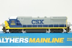 Walthers HO Scale CSX GE Dash 8-40B Diesel Locomotive #5933 DCC Sound