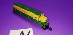 SHELL & RAILINGS ONLY SPECTRUM EMD SD45 DIESEL Bee line services reading lines