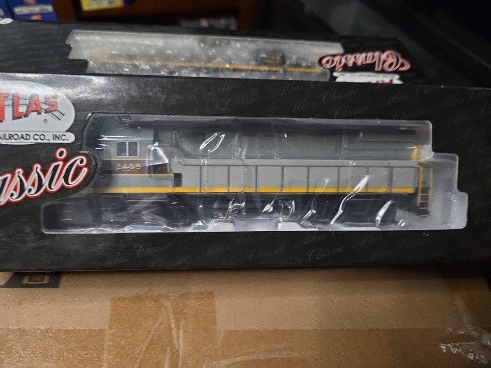Atlas HO 9376 C-425 Locomotive Erie Lackawana #2455