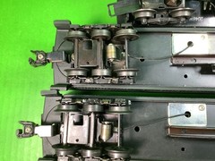 POSTWAR LIONEL # 675 STEAM LOCO & 2046W TENDER,2 PASSENGER CARS