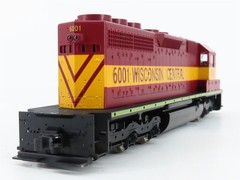 HO Scale KATO 37-6329 WC Wisconsin Central EMD SD40 Diesel #6001 – DCC Ready