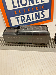 LIONEL POSTWAR #2037 STEAM LOCOMOTIVE 2-6-4 WITH SMOKE HEADLIGHT TENDER RUNS !