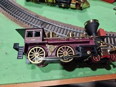 Vintage Model Train SS 7501 Steam Locomotive Detailed two of them