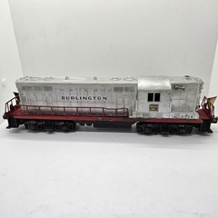 Lionel 2328 Burlington GP7 Diesel Silver Red OB Postwar O Gauge Complete