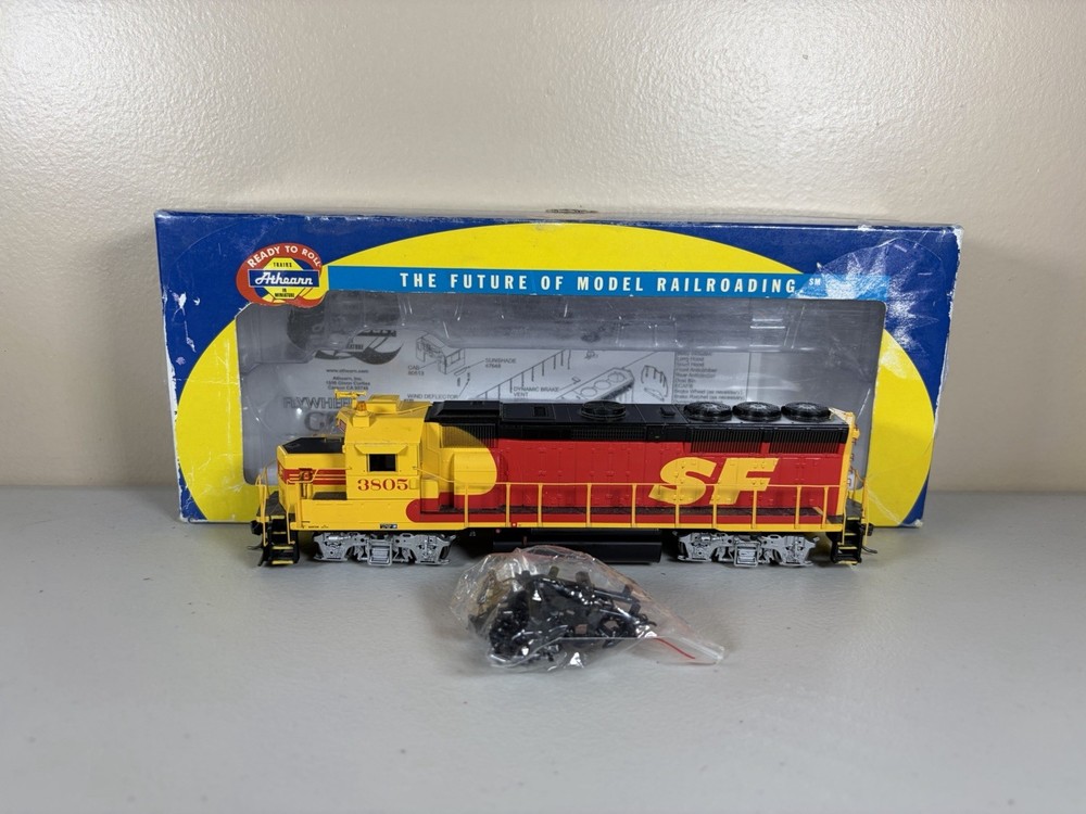 HO Athearn RTR DCC Ready Santa Fe Kodachrome GP40X #3805